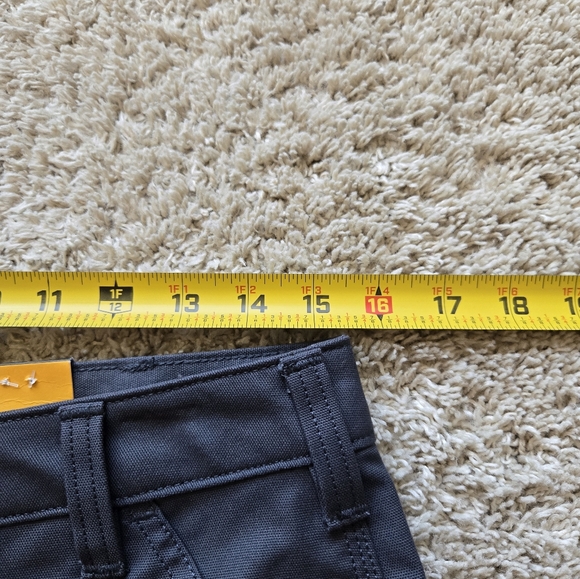 Carhartt Shorts Womens 8 Gray Canvas 10" Inseam - Picture 9 of 11